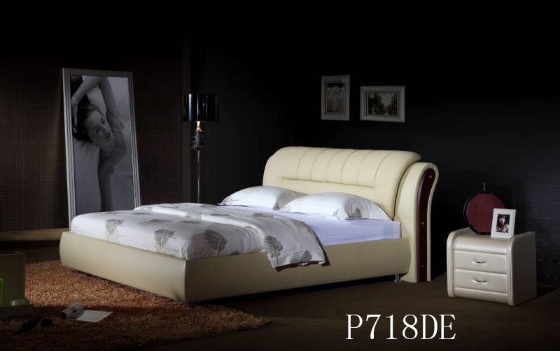百宁床垫软床现代床皮床P718DE